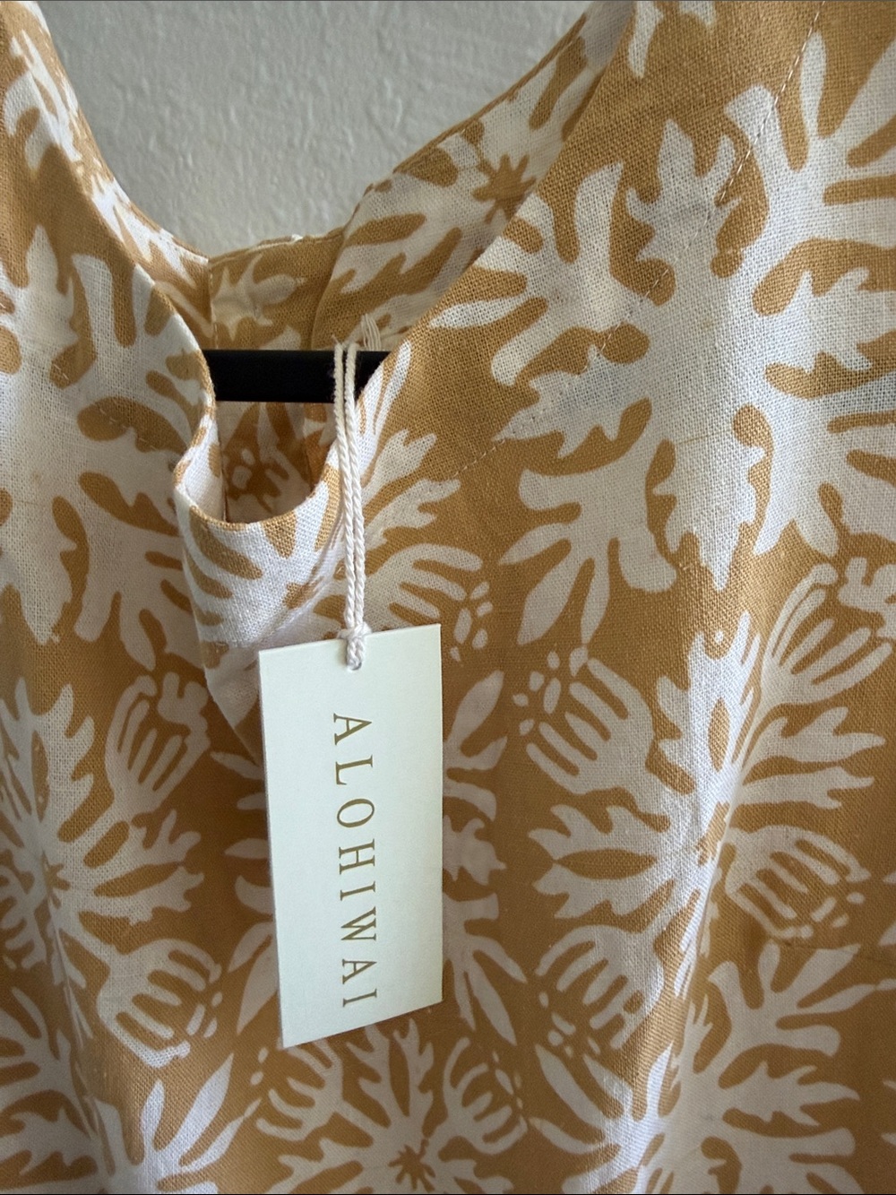 Alohiwai - It girl - Sleeveless Printed dress - Picture 3 of 5